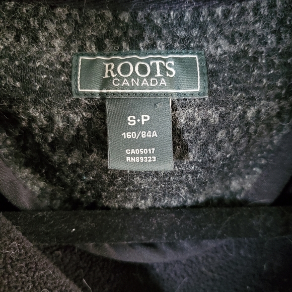 ROOTS Women Black Small Coat Fall - Picture 3 of 7
